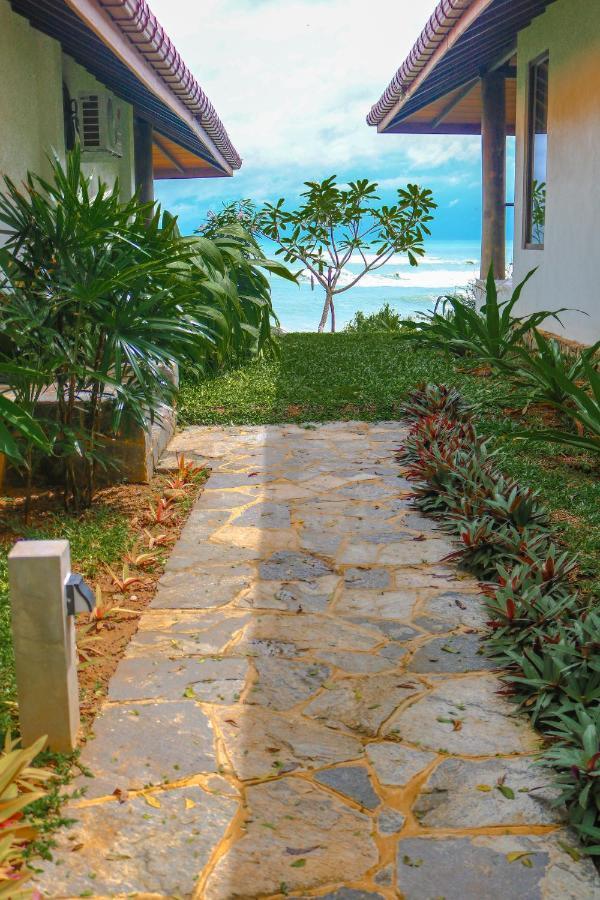 Hotel Omia Tangalle Exterior foto